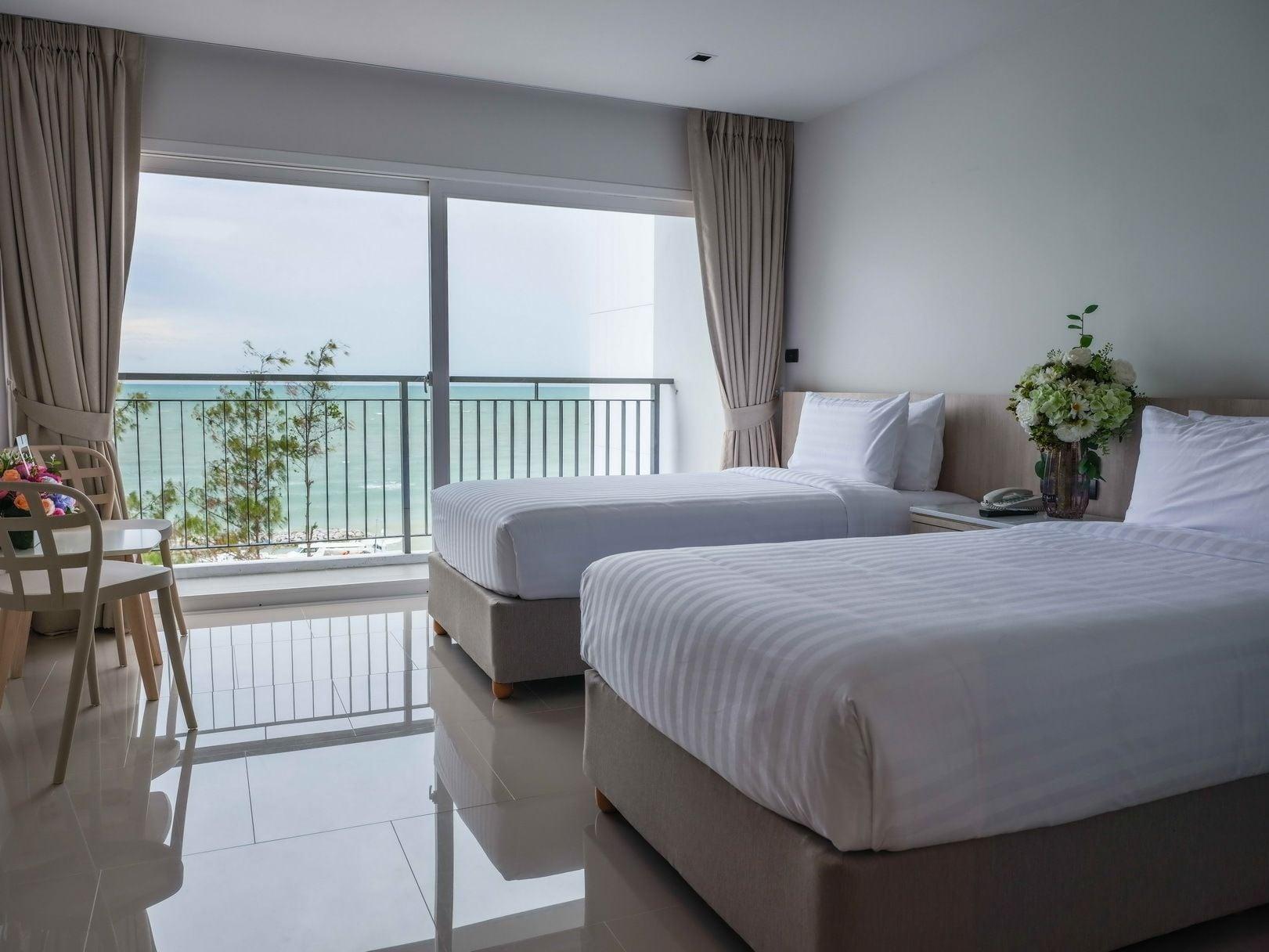 Worita Cove Hotel Na Chom Thian Esterno foto