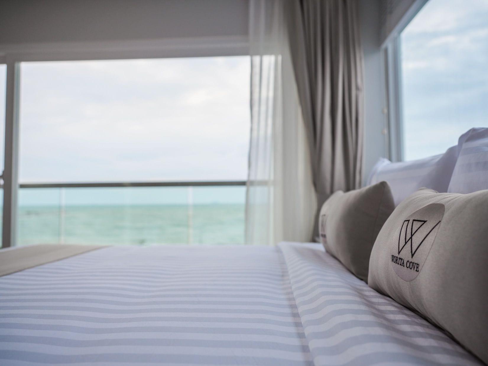 Worita Cove Hotel Na Chom Thian Esterno foto
