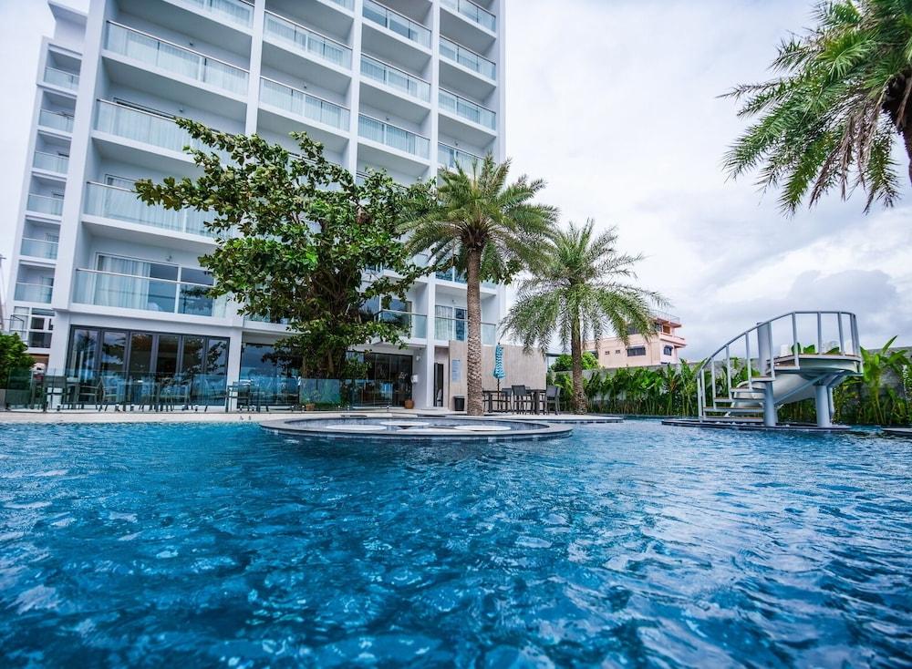 Worita Cove Hotel Na Chom Thian Esterno foto
